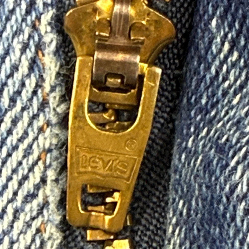 VTG Levi Strauss Action Jeans Men Made in USA Denim Western Style W36 L29‎